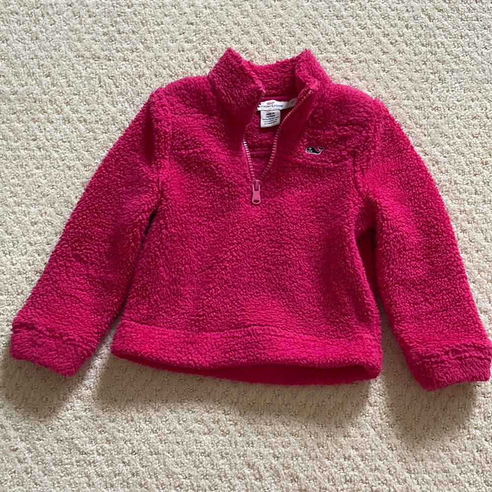 2T Vineyard Vines pullover